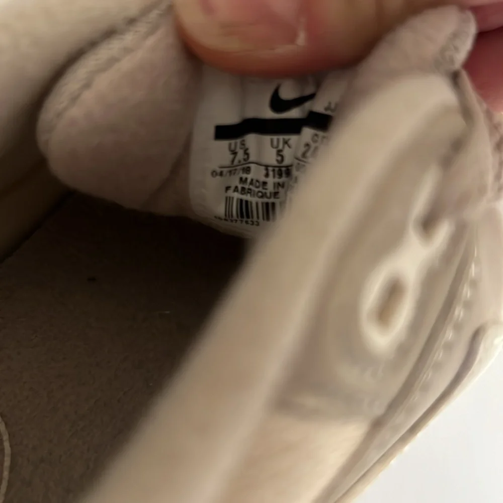 Nike air off white color w7.5 - Picture 4 of 4